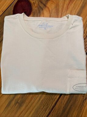 Vineyard Vines Men’s Cream/Light Yellow Pocket Short-Sleeve Tee, XL